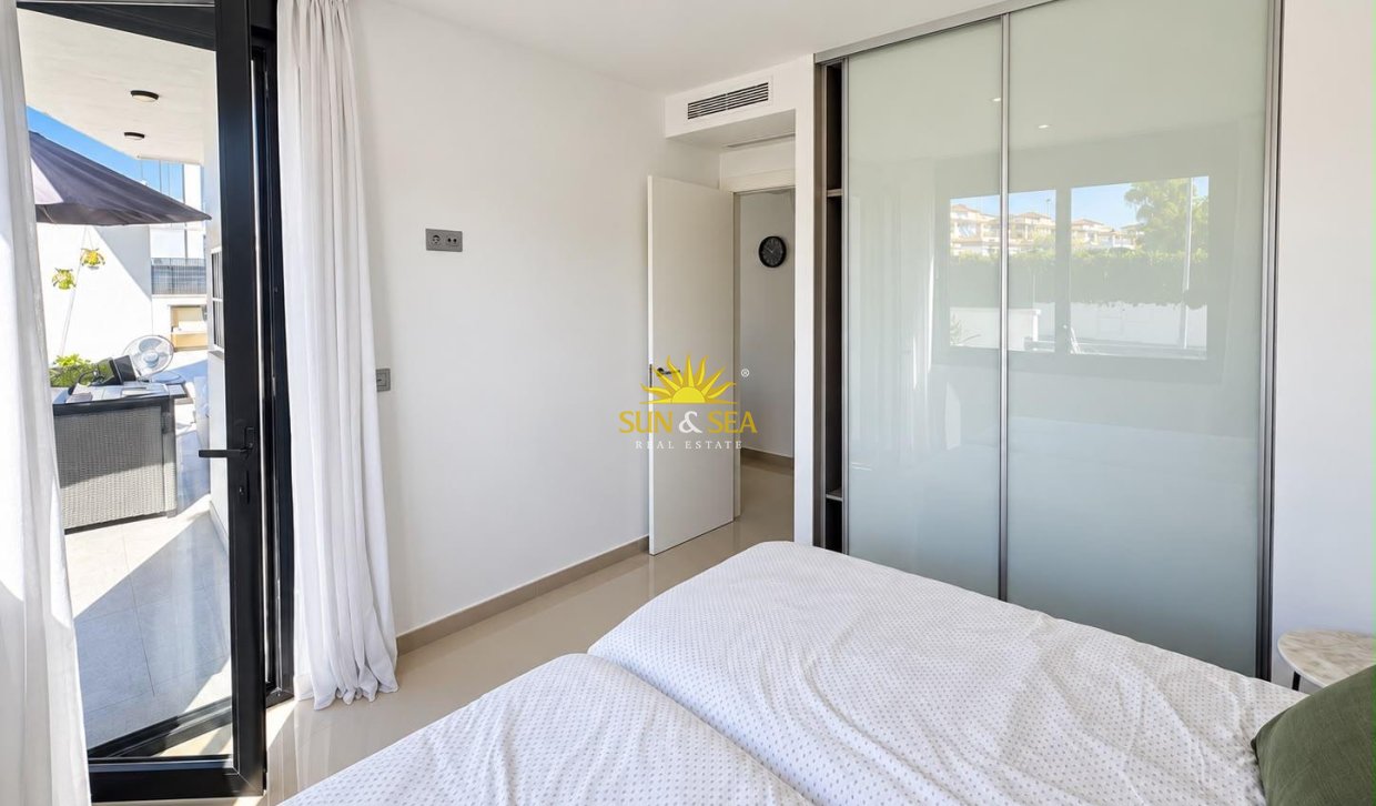 Kurzzeit-Vermietung - Villa - Orihuela Costa - Villamartín