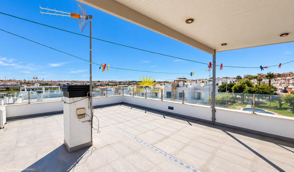 Kurzzeit-Vermietung - Villa - Orihuela Costa - Villamartín