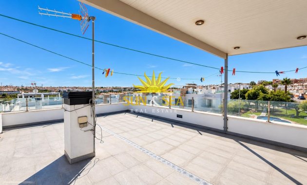 Kurzzeit-Vermietung - Villa - Orihuela Costa - Villamartín