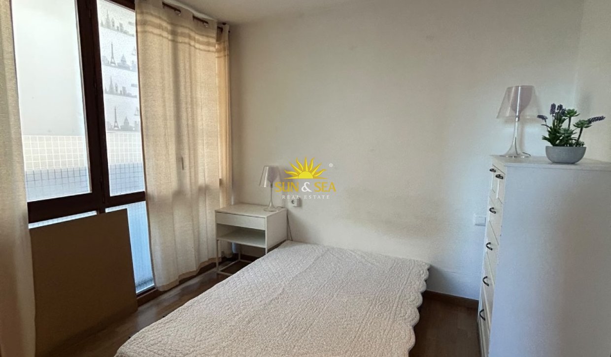 Langfristige Vermietung - Wohnung - Alicante - Centro
