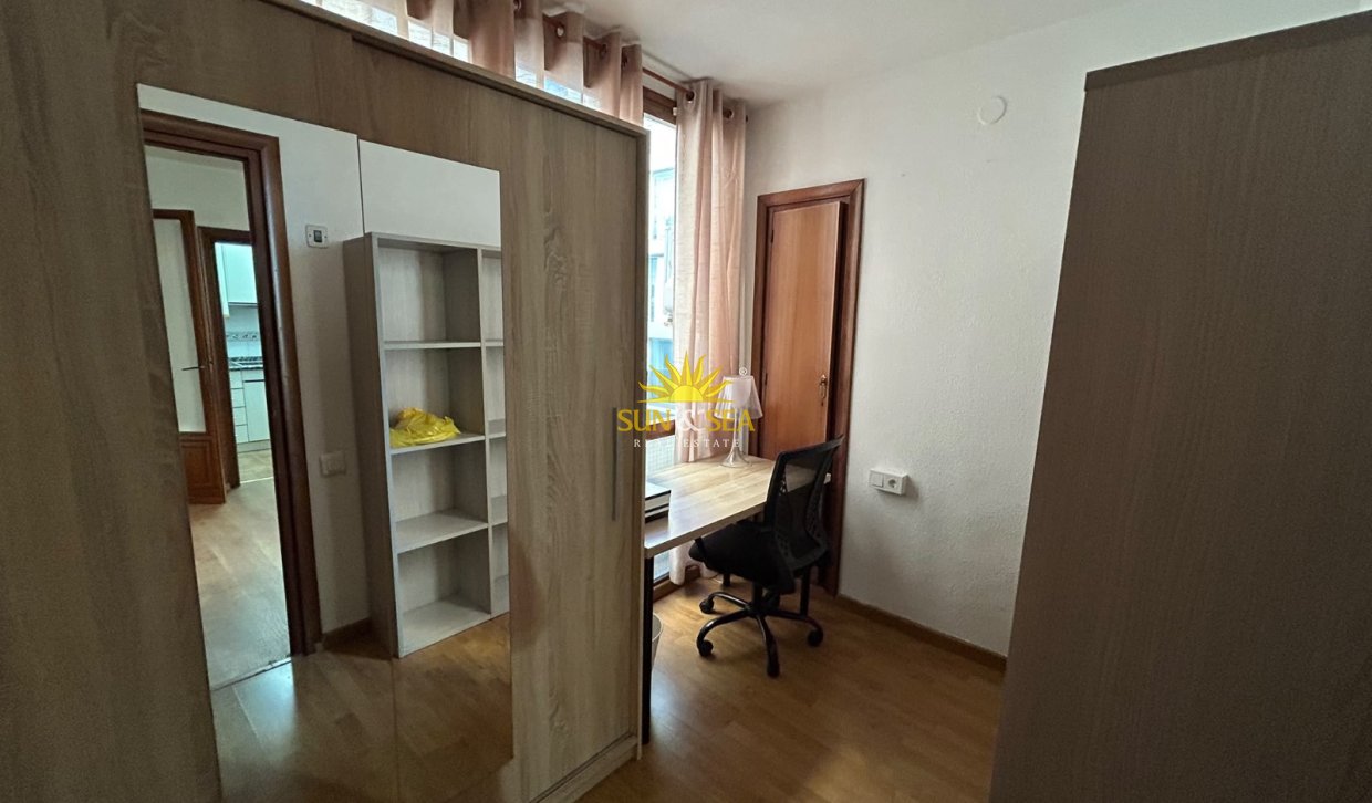 Langfristige Vermietung - Wohnung - Alicante - Centro