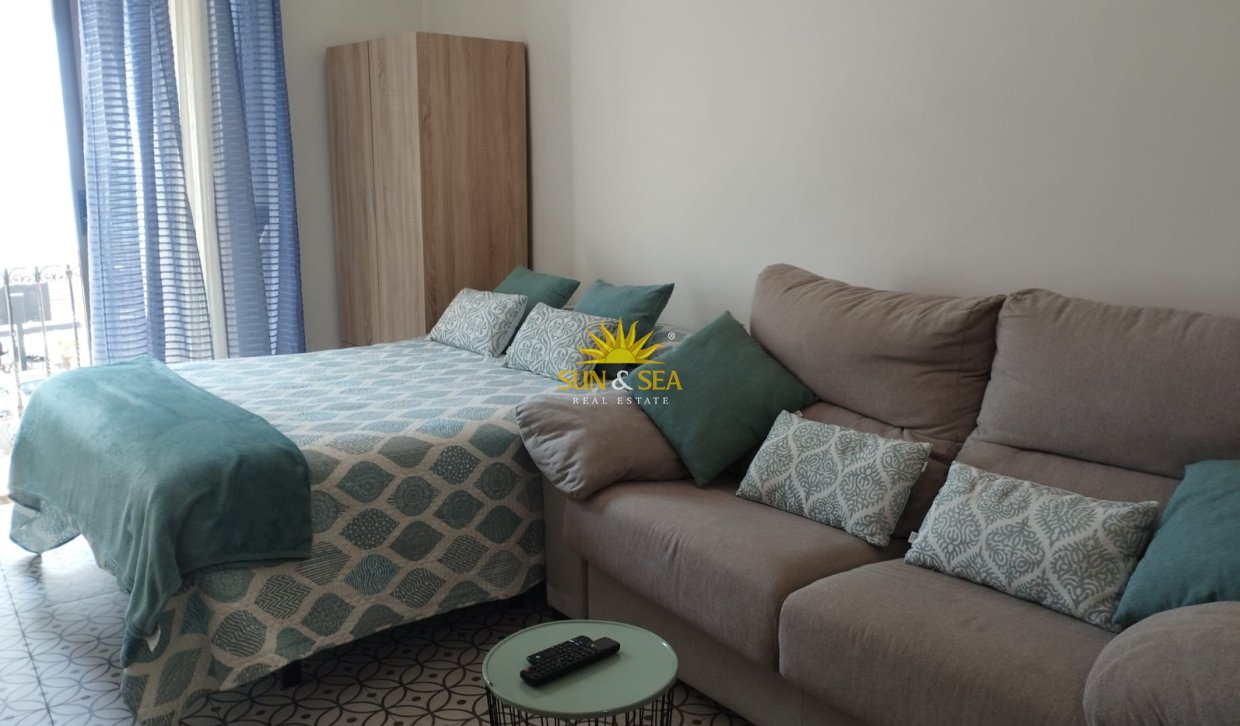 Location à long terme - Studio apartment - Villajoyosa