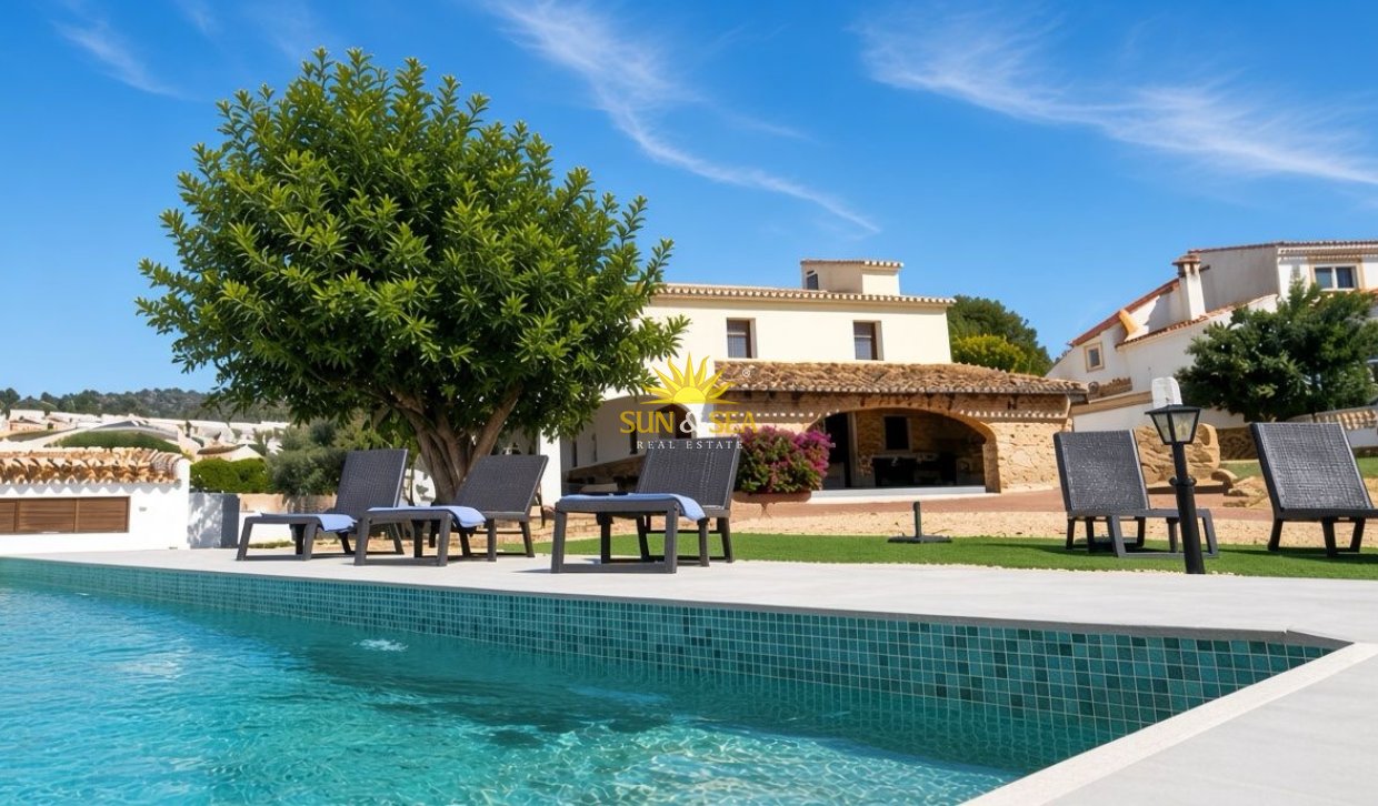 Long Term Rental - Detached Villa - Denia