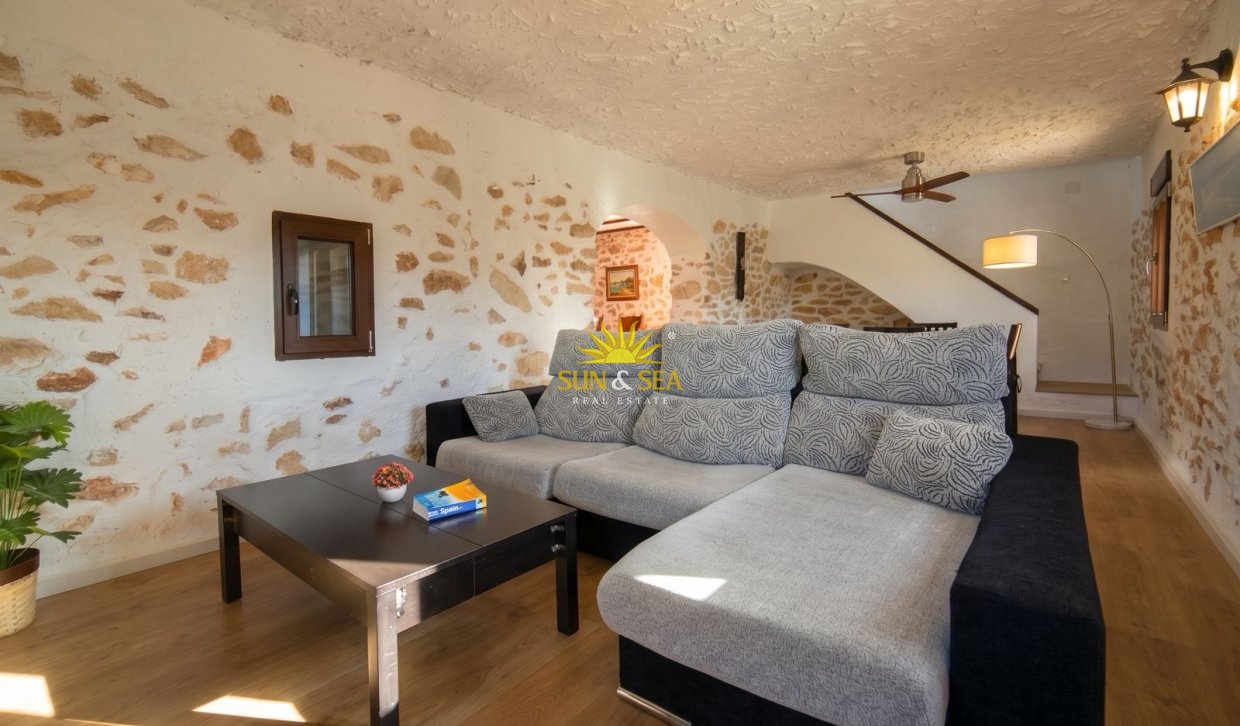 Long Term Rental - Detached Villa - Denia