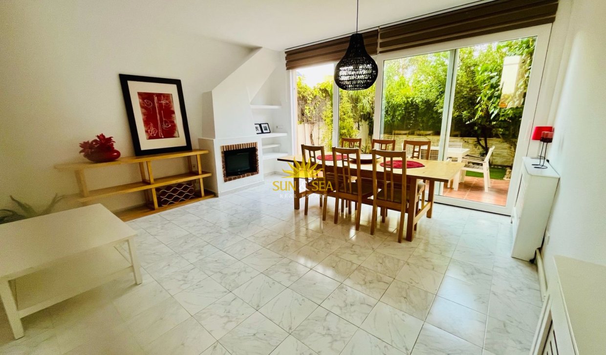 Long Term Rental - Villa - Alicante - Playa San Juan