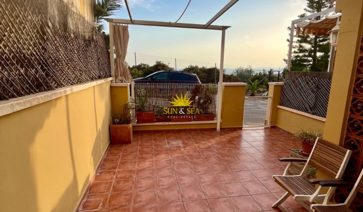 Long Term Rental - Villa - Alicante - Playa San Juan