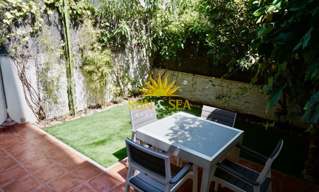 Long Term Rental - Villa - Alicante - Playa San Juan