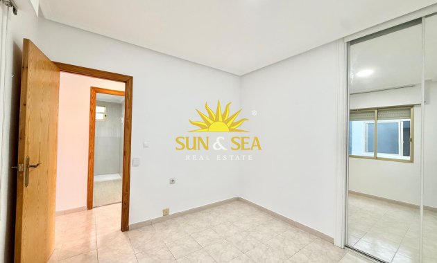 Long Term Rental - Penthouse - Torrevieja - Playa de El Cura