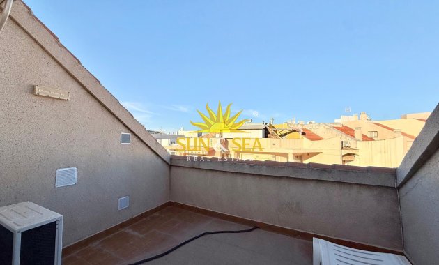 Long Term Rental - Penthouse - Torrevieja - Playa de El Cura