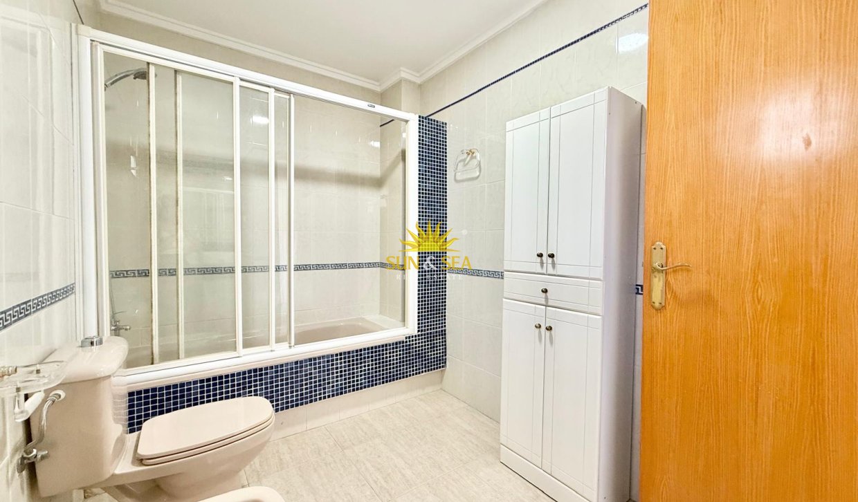 Long Term Rental - Penthouse - Torrevieja - Playa de El Cura