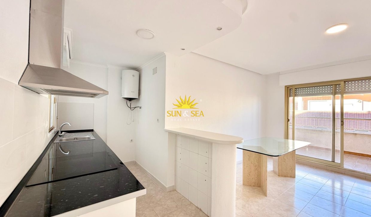 Long Term Rental - Penthouse - Torrevieja - Playa de El Cura
