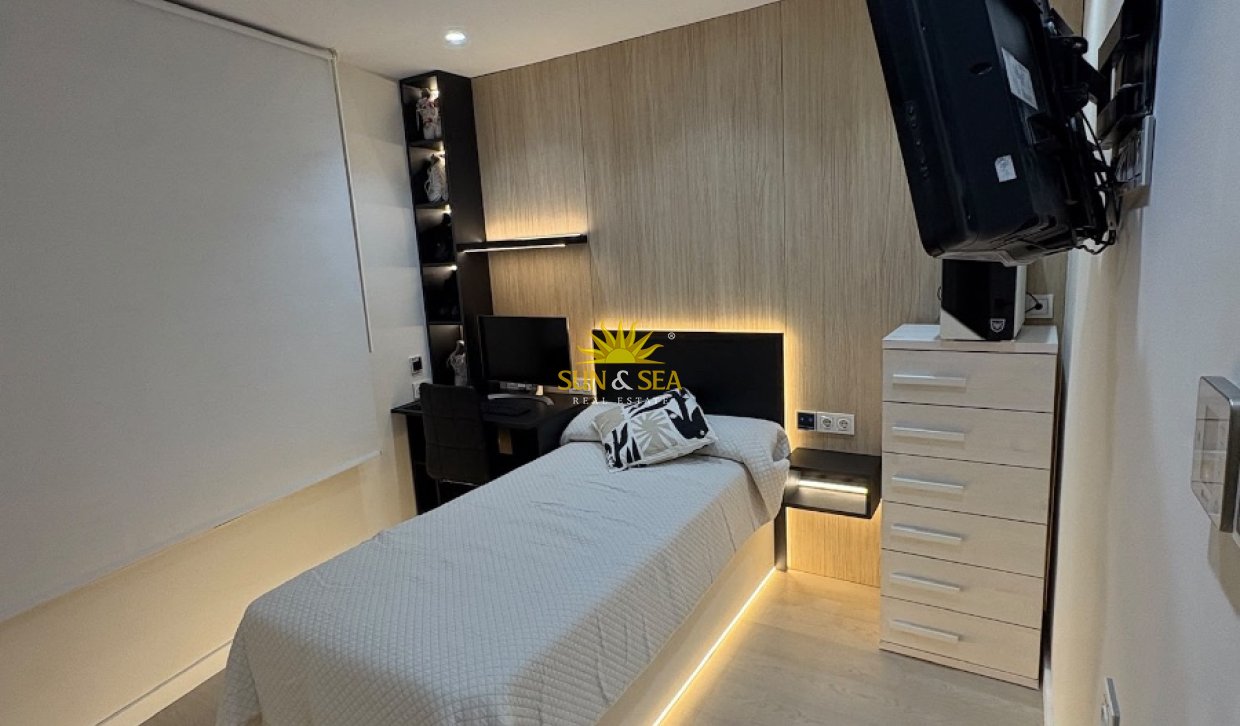 Long Term Rental - Apartment - Torrevieja - Centro