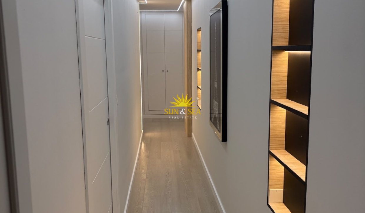 Long Term Rental - Apartment - Torrevieja - Centro