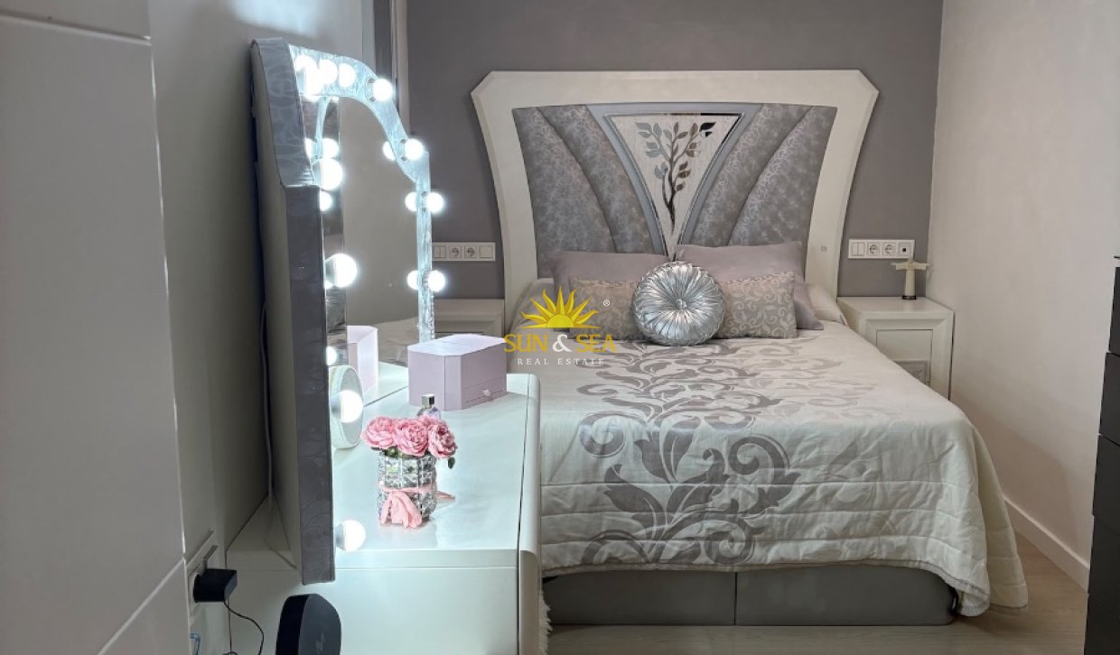 Long Term Rental - Apartment - Torrevieja - Centro