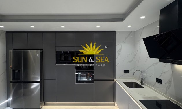 Long Term Rental - Apartment - Torrevieja - Centro