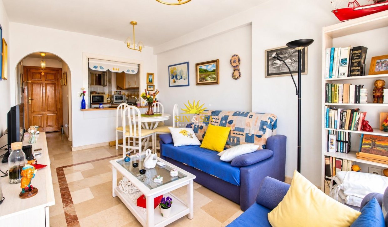 Wiederverkauf - Wohnung - Orihuela Costa - Altos de Campoamor