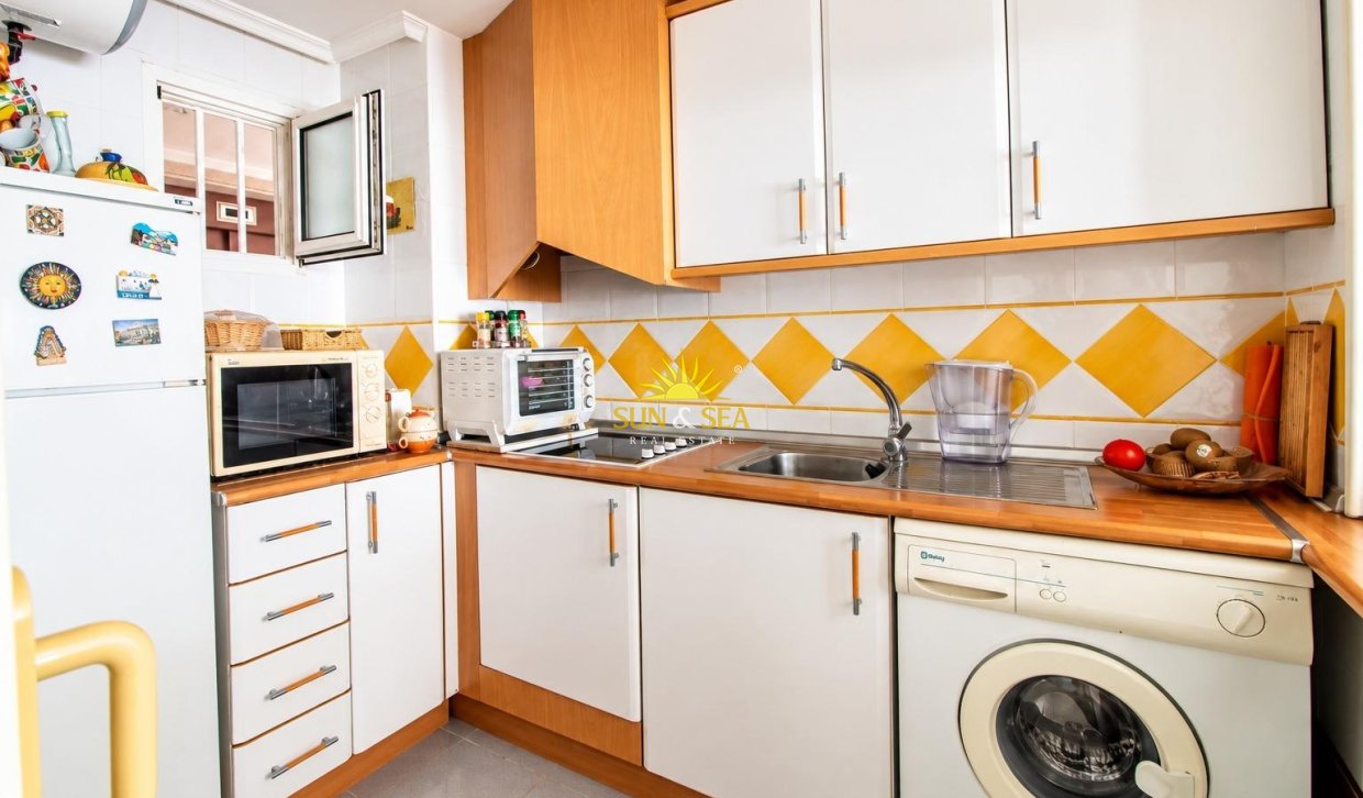 Wiederverkauf - Wohnung - Orihuela Costa - Altos de Campoamor
