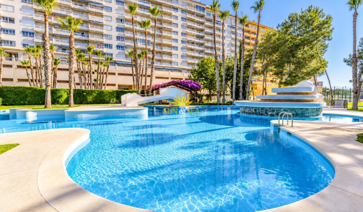 Wiederverkauf - Wohnung - Orihuela Costa - Altos de Campoamor