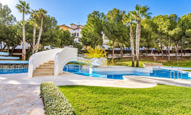 Wiederverkauf - Wohnung - Orihuela Costa - Altos de Campoamor