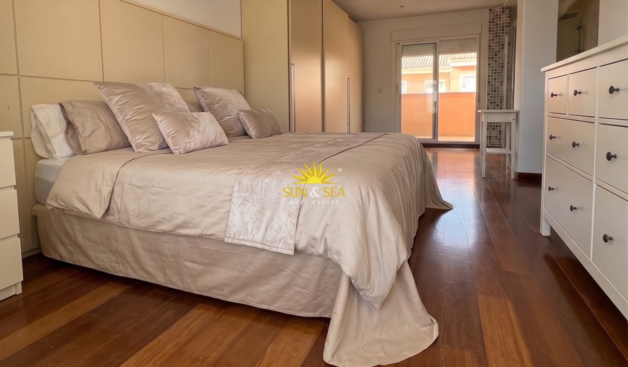Long Term Rental - Villa - Elche
