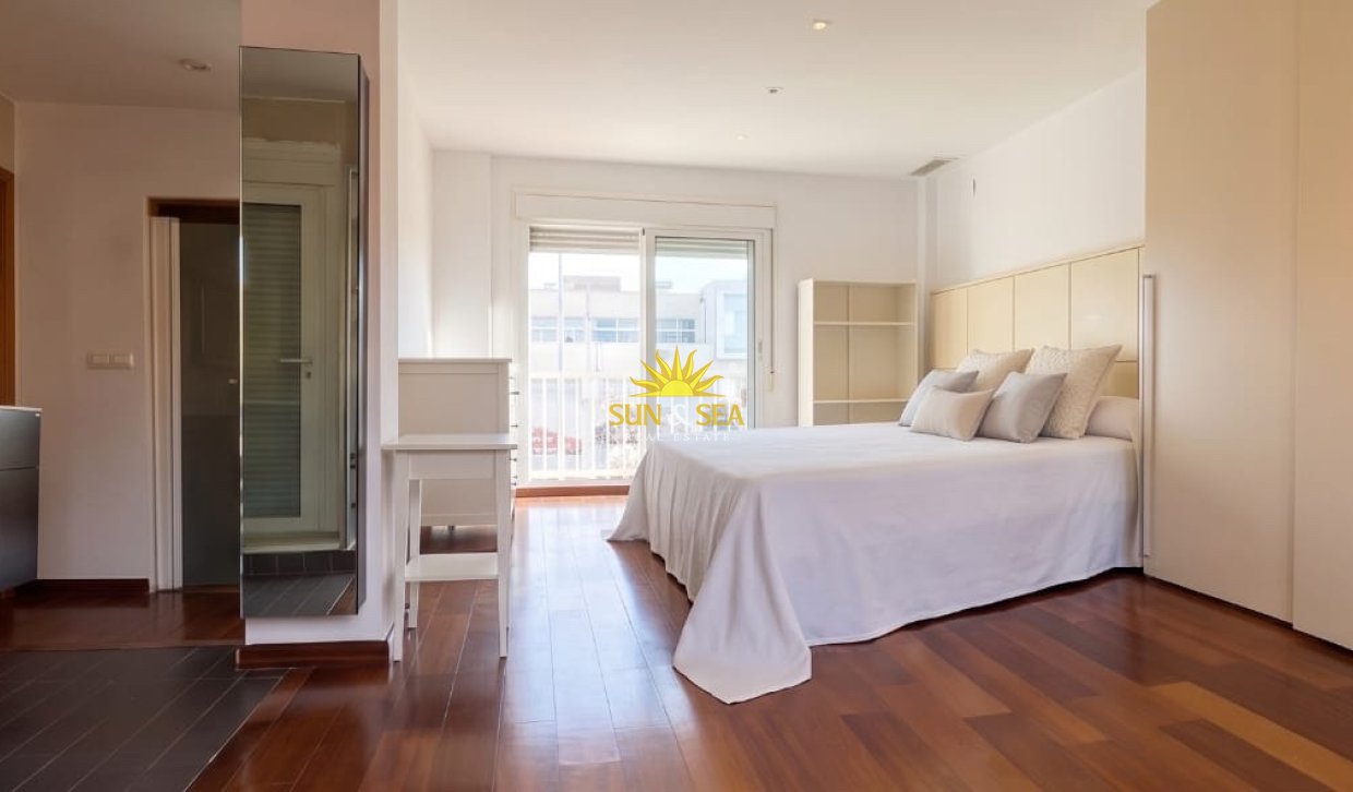 Long Term Rental - Villa - Elche