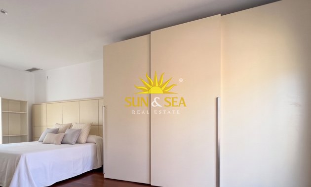 Long Term Rental - Villa - Elche