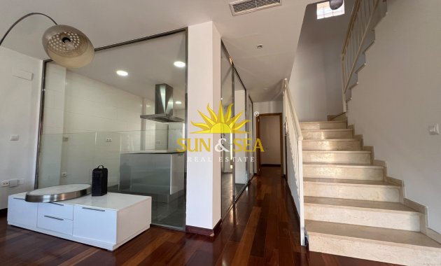 Long Term Rental - Villa - Elche
