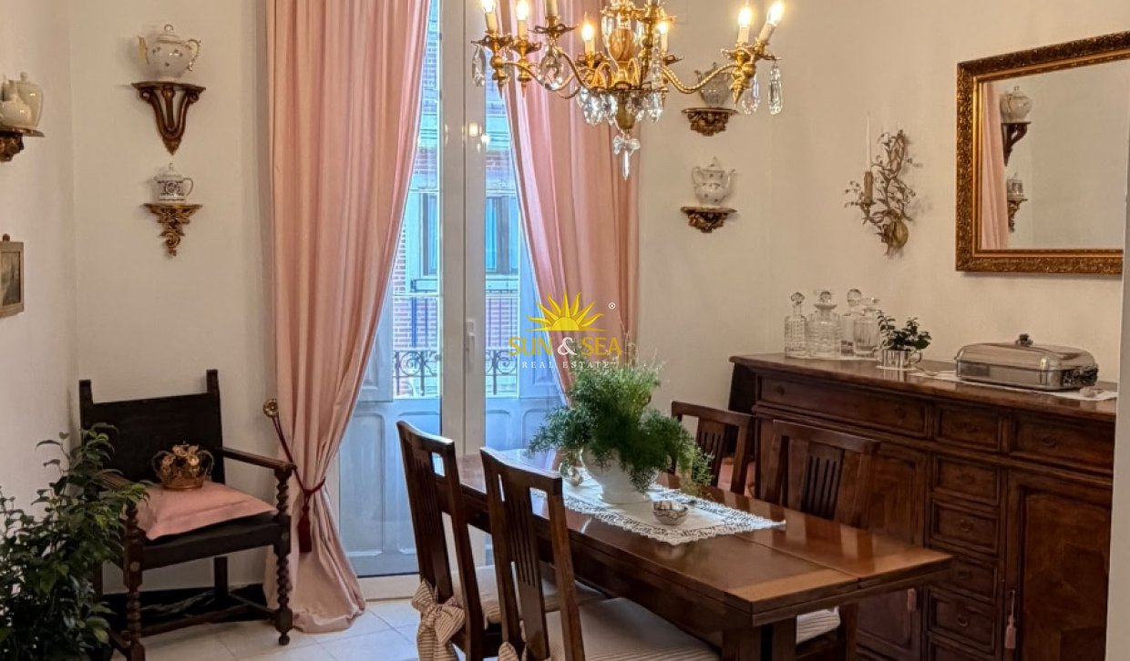 Location à long terme - Appartement - Alicante (Alacant)