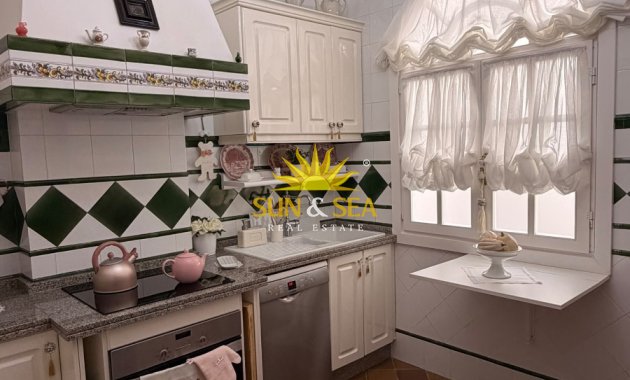 Location à long terme - Appartement - Alicante (Alacant)