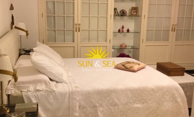 Location à long terme - Appartement - Alicante (Alacant)