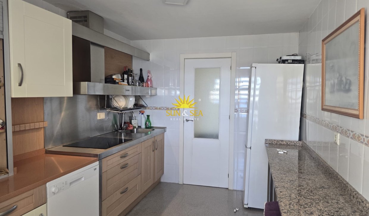 Location à long terme - Appartement - Benidorm