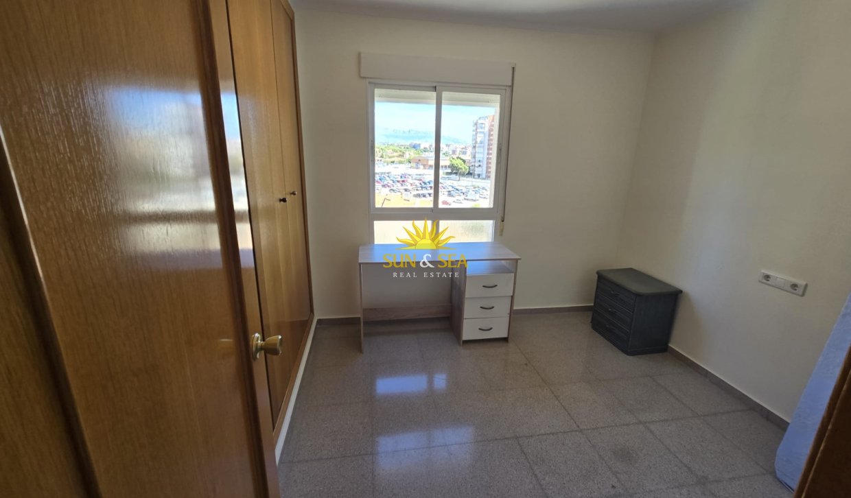 Location à long terme - Appartement - Benidorm