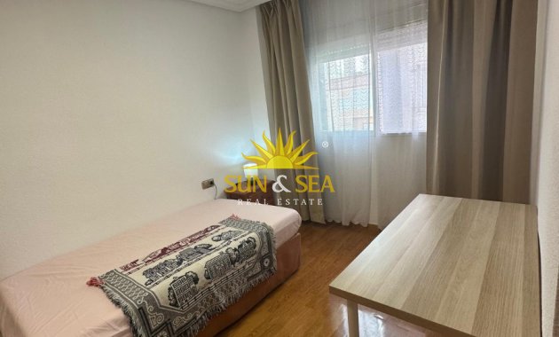 Долгосрочная аренда - Penthouse - Alicante (Alacant)