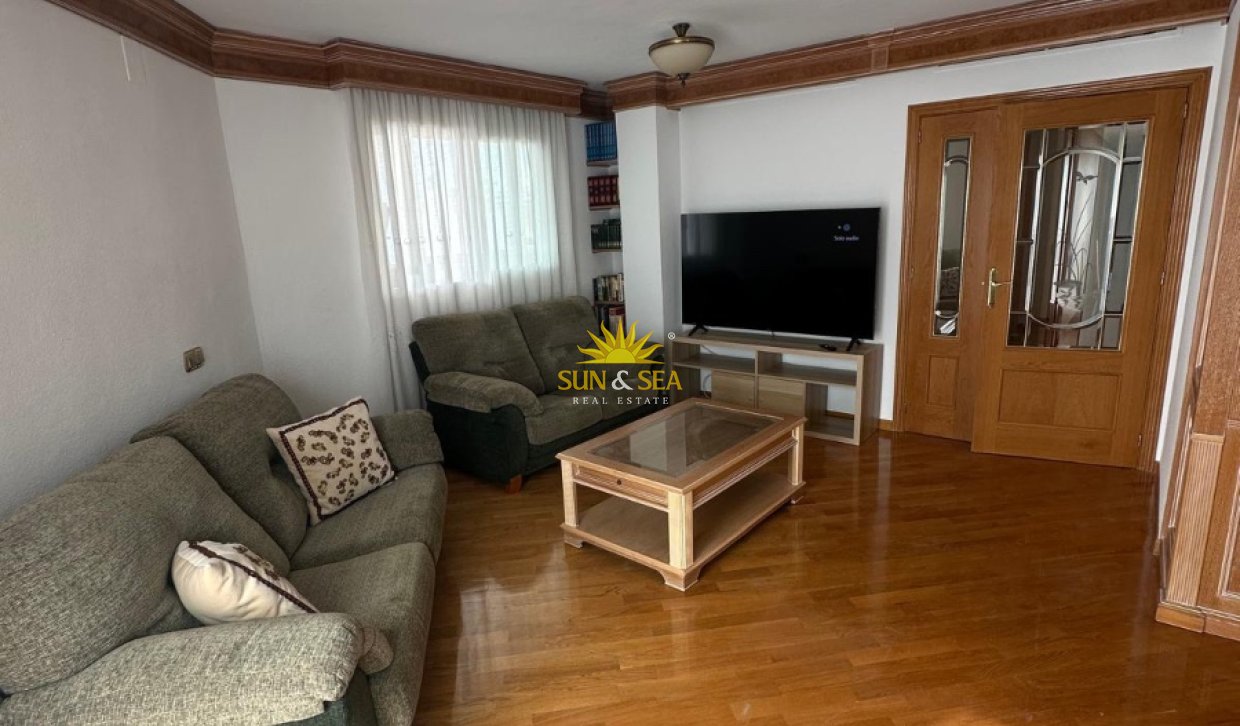 Долгосрочная аренда - Penthouse - Alicante (Alacant)