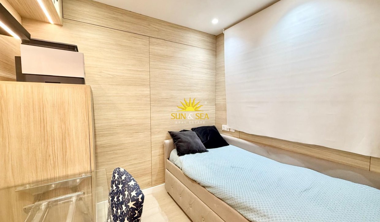 Долгосрочная аренда - Apartment - Torrevieja - Centro