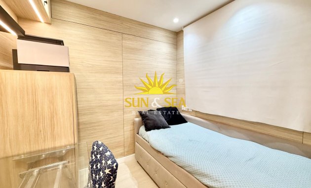 Долгосрочная аренда - Apartment - Torrevieja - Centro