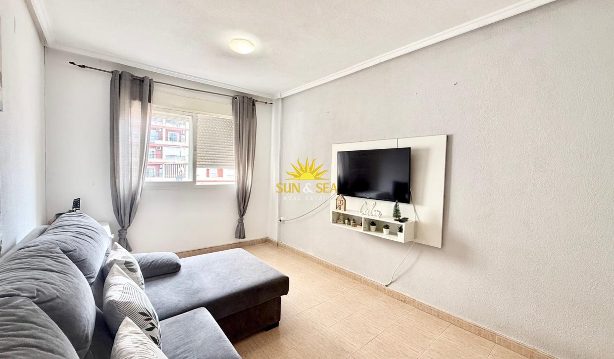 Long Term Rental - Apartment - Torrevieja - Centro