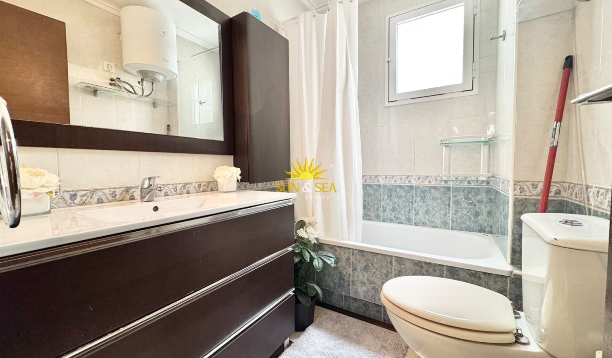 Alquiler a largo plazo - Apartamento - Torrevieja - torrevieja