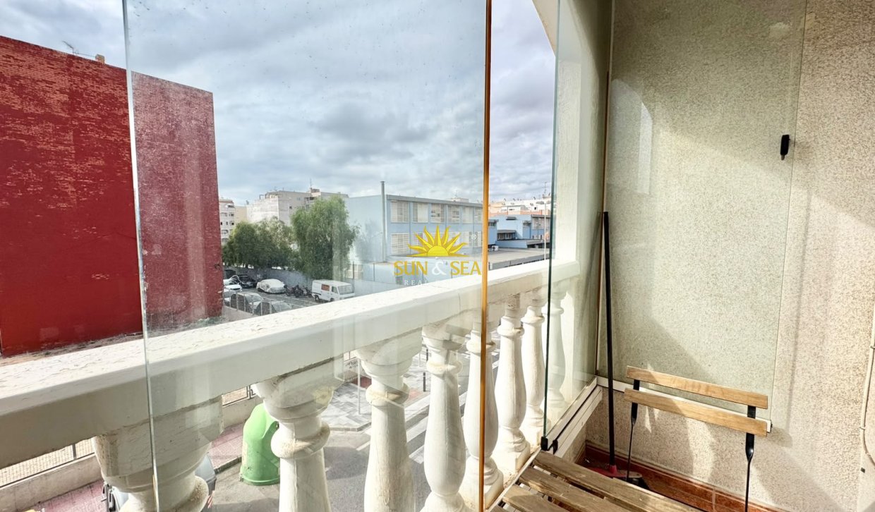 Alquiler a largo plazo - Apartamento - Torrevieja - torrevieja