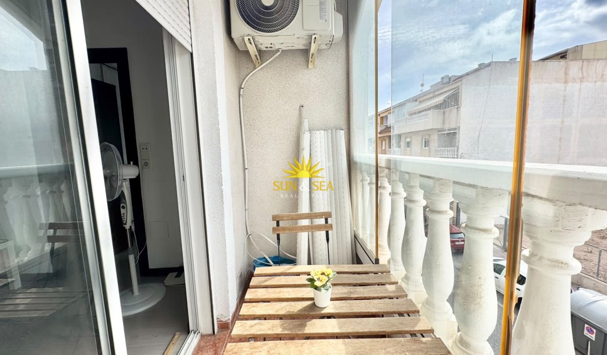 Alquiler a largo plazo - Apartamento - Torrevieja - torrevieja