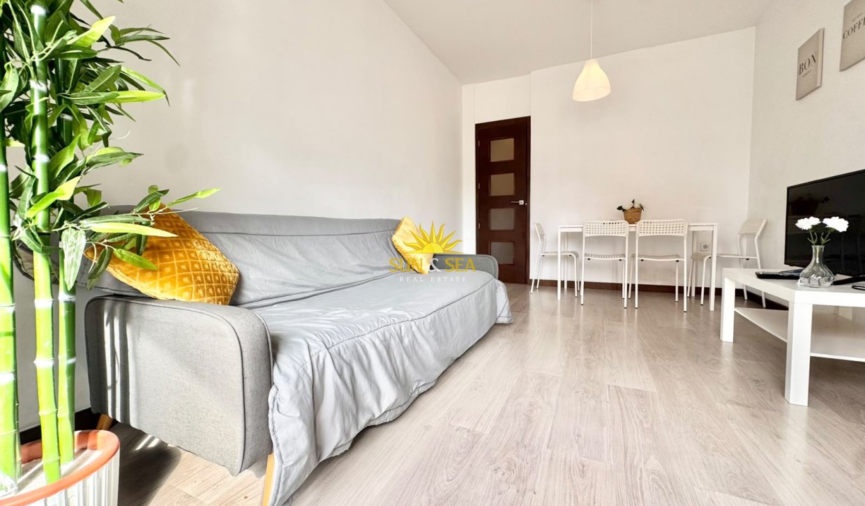 Alquiler a largo plazo - Apartamento - Torrevieja - torrevieja