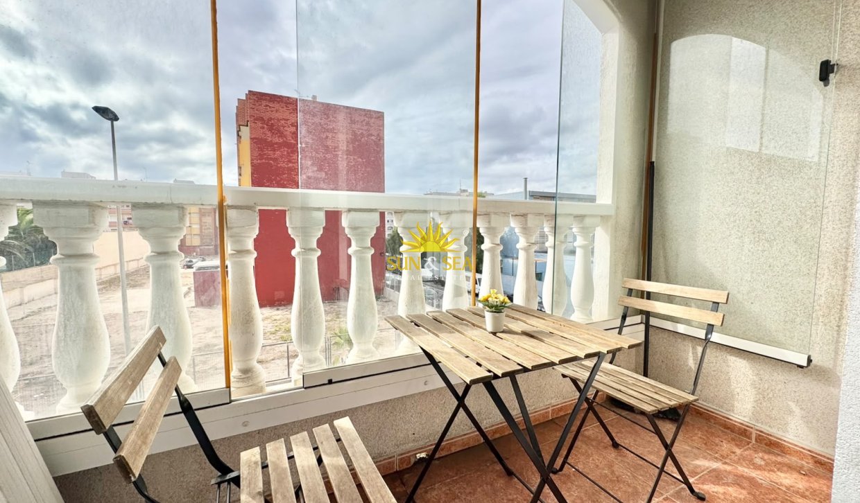 Alquiler a largo plazo - Apartamento - Torrevieja - torrevieja
