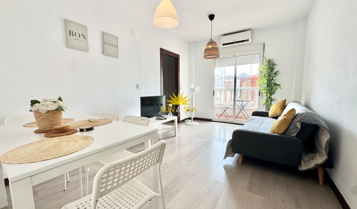 Alquiler a largo plazo - Apartamento - Torrevieja - torrevieja