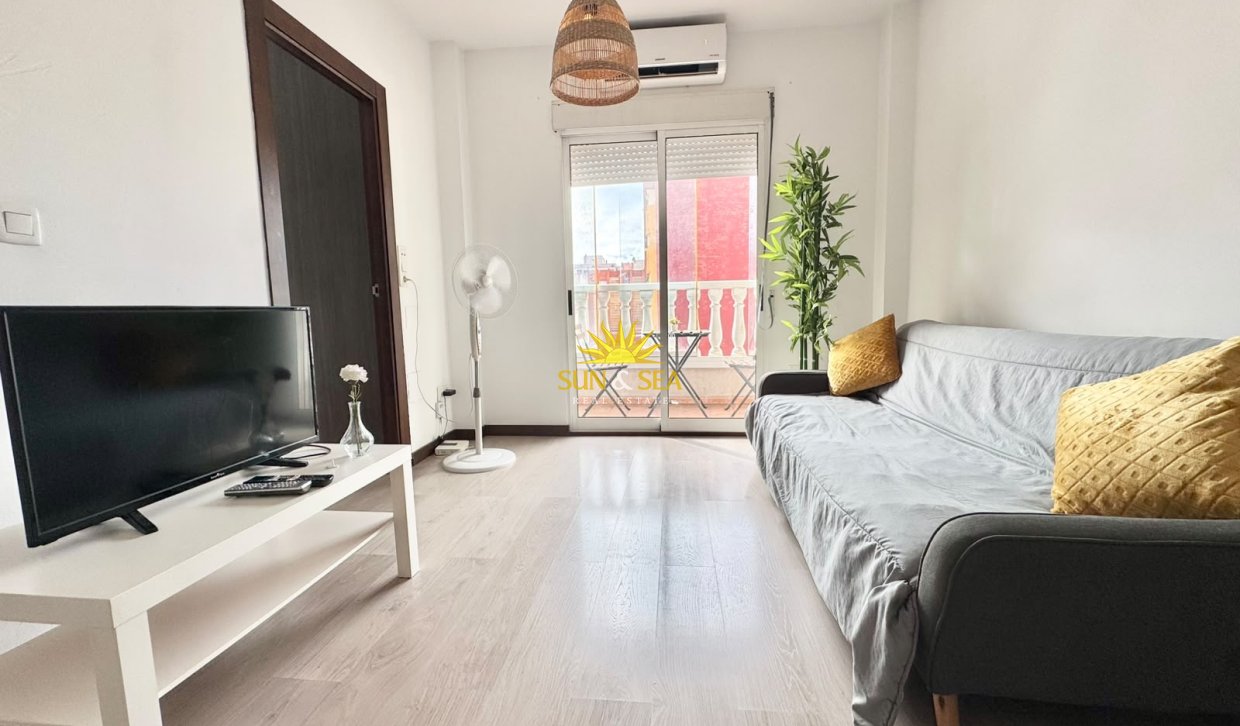 Alquiler a largo plazo - Apartamento - Torrevieja - torrevieja