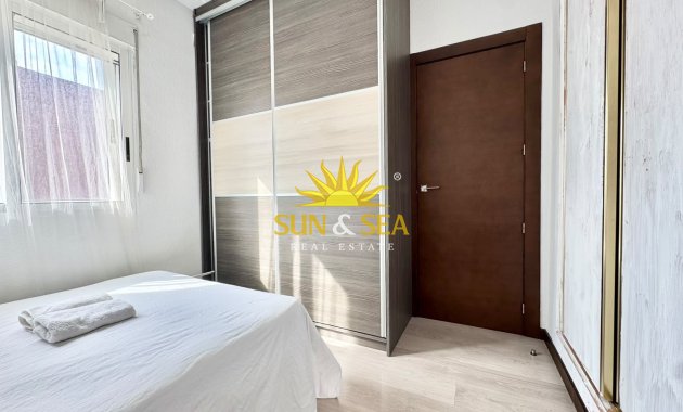 Alquiler a largo plazo - Apartamento - Torrevieja - torrevieja