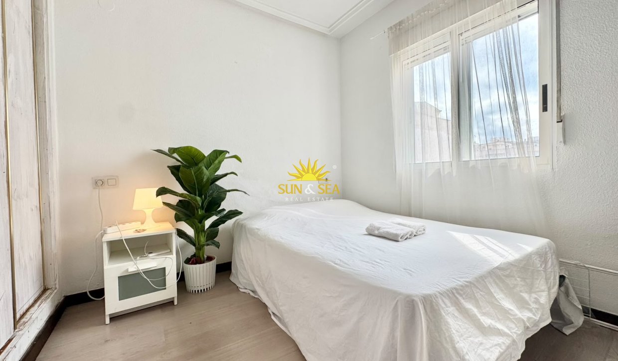 Alquiler a largo plazo - Apartamento - Torrevieja - torrevieja