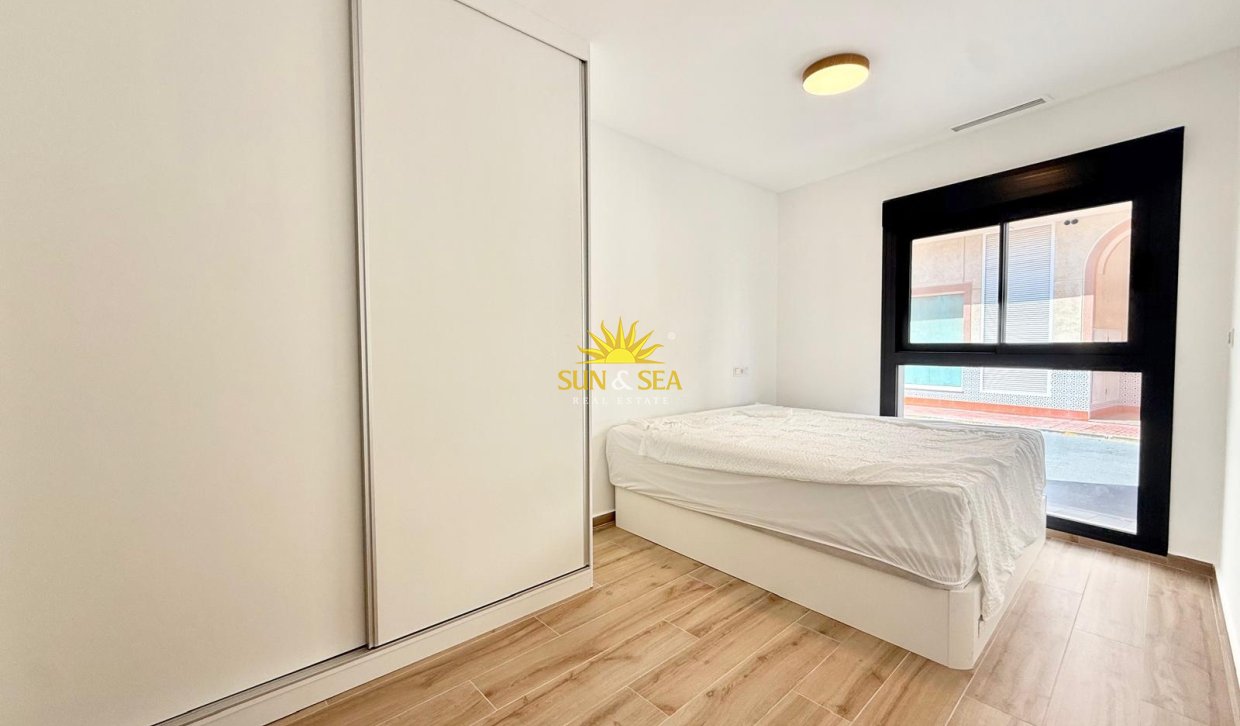 Location à long terme - Appartement - Torrevieja - La Mata