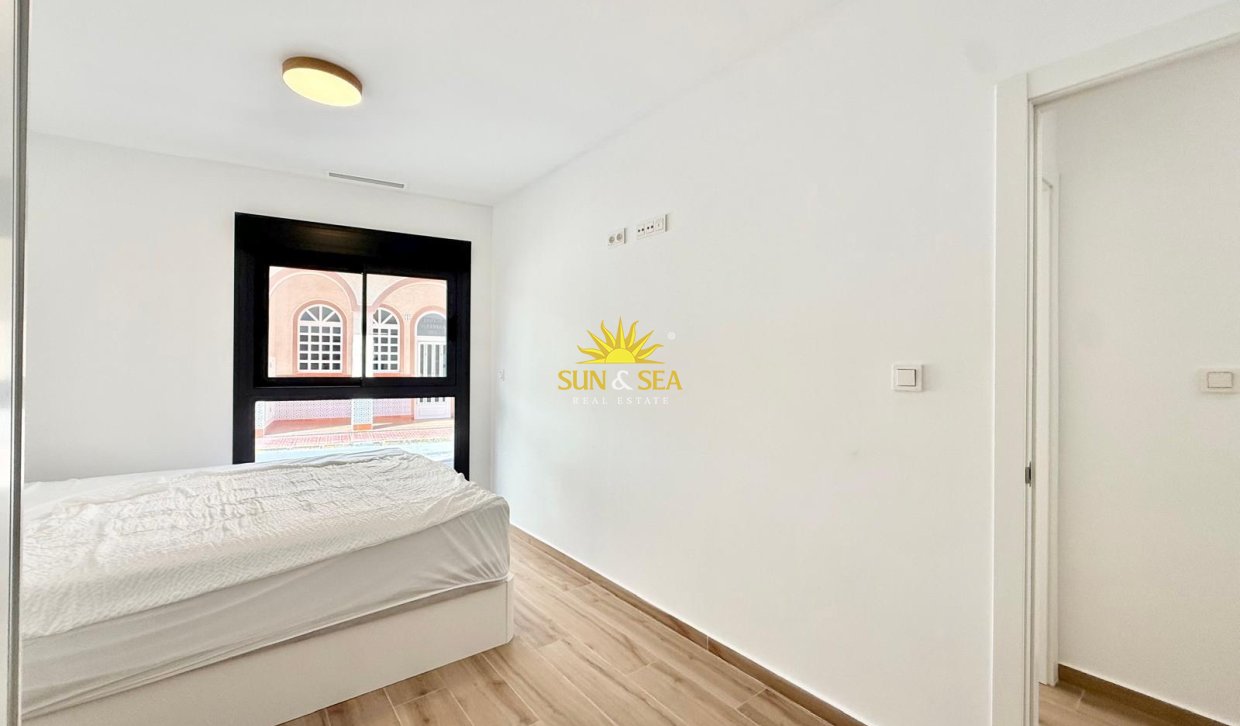 Location à long terme - Appartement - Torrevieja - La Mata