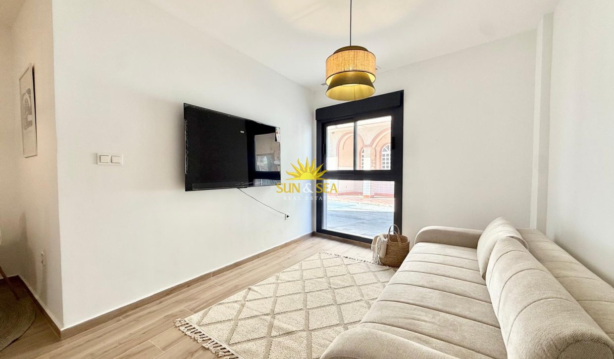 Location à long terme - Appartement - Torrevieja - La Mata