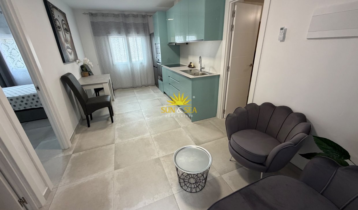 Location à long terme - Appartement - Benidorm